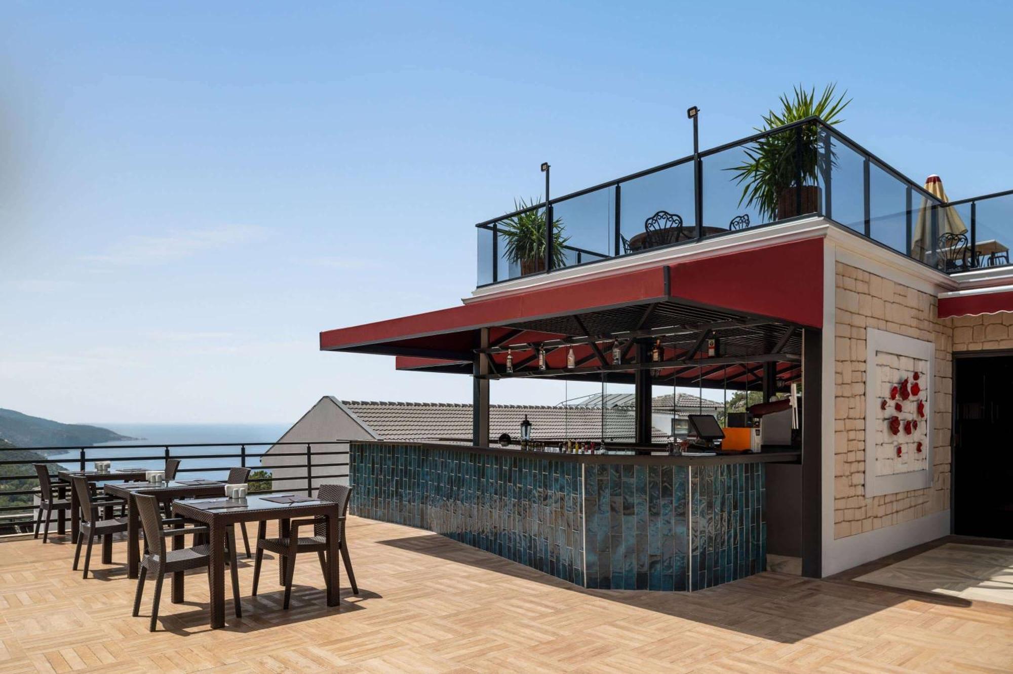 Ramada By Wyndham Fethiye Oludeniz Adult Only Otel Dış mekan fotoğraf