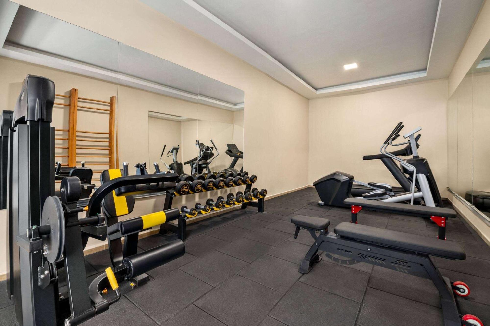 Ramada By Wyndham Fethiye Oludeniz Adult Only Otel Dış mekan fotoğraf